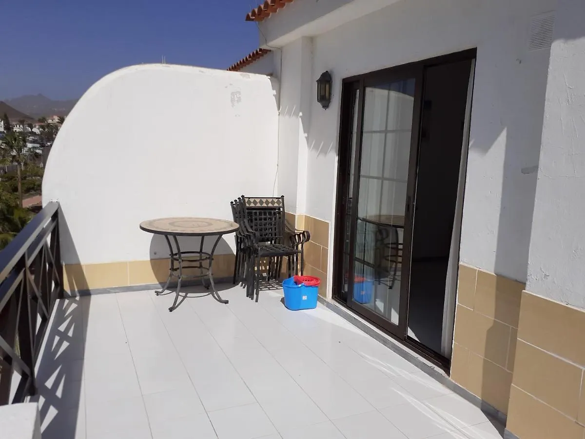 Penthouse With Great Views , Sun All Day , Wifi , New Kitchen. Apartment San Miguel De Abona