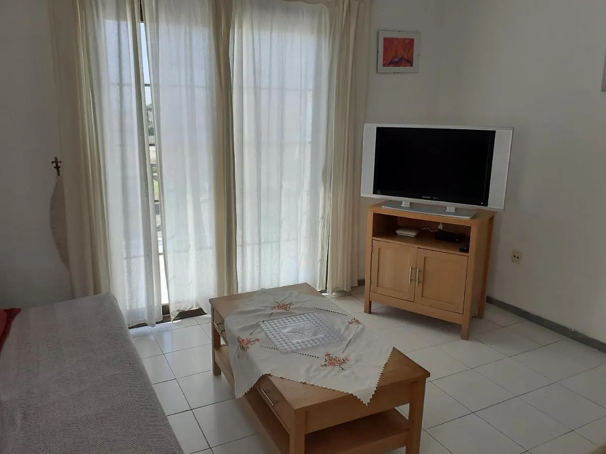 Penthouse With Great Views , Sun All Day , Wifi , New Kitchen. Apartament San Miguel De Abona